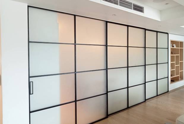 Minimalistic Sliding Door